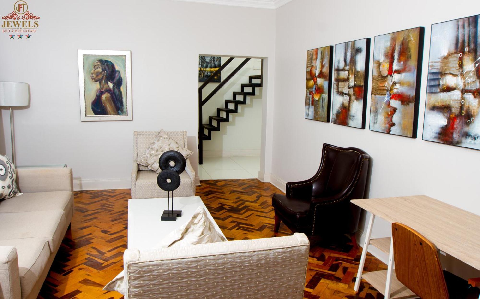 Jft Jewels Guest House East London Exterior photo